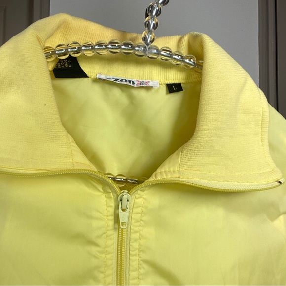 Yellow Vintage Izod Rancho Viejo windbreaker coat - Picture 13 of 15